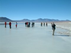 05-Walking on the frozen Laguna Verde